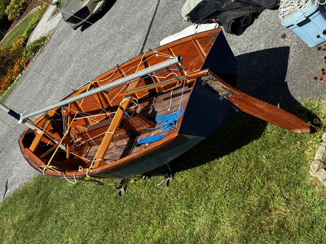 Penguin 9758 viewed from above